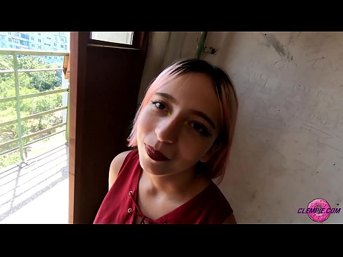 ❤️ Študentka čutno sesa neznanca v zaledju - sperma na njegovem obrazu ❌ Ruski pornič pri nas ❌️